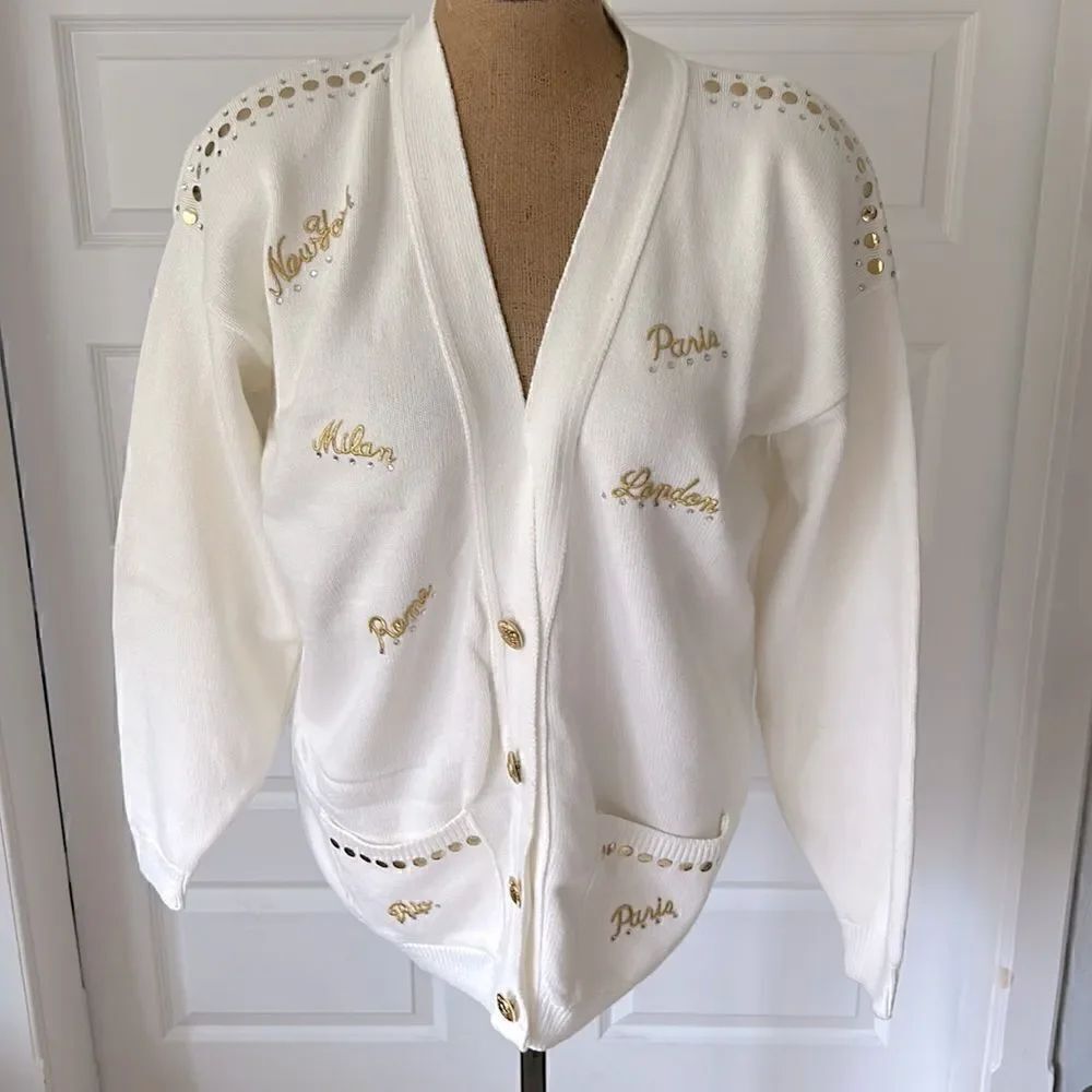 Vintage 80’s-90’s cotton travel logo embroidered cardigan 